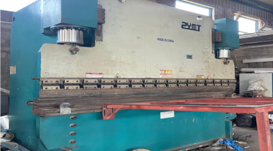 Bending Press Machine of 250 ton